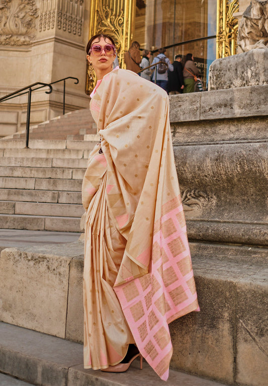Cream Silk Jacquard Woven Saree With Blouse