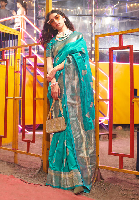 Rama Banarasi Silk Jacquard Woven Saree With Blouse
