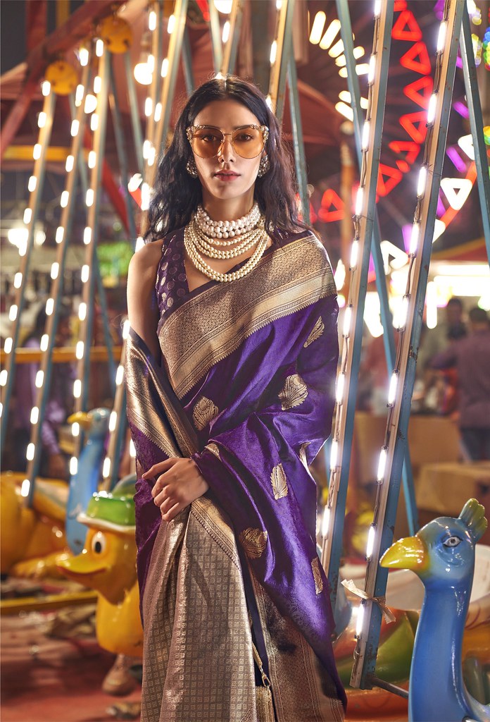 Purple Banarasi Silk Jacquard Woven Saree With Blouse