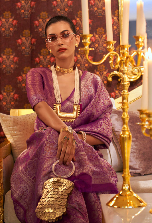 Magenta Hadloom Weaving Silk Jacquard Woven Work Saree with Blouse